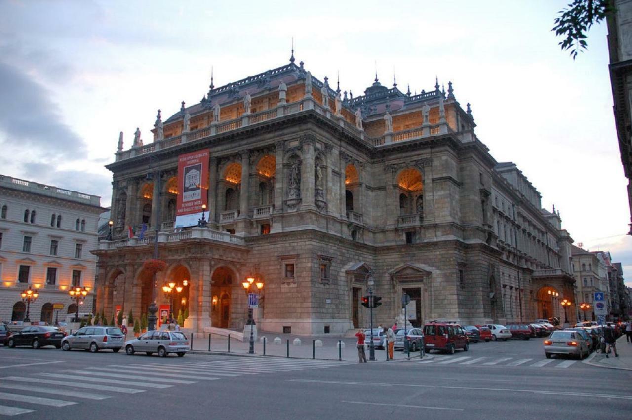 Cheerful And Cozy 2 Bedrooms 2 Bathrooms Apartment With Top Location Budapest Exterior foto