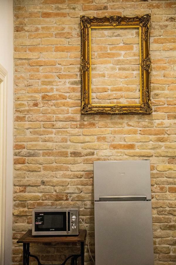 Cheerful And Cozy 2 Bedrooms 2 Bathrooms Apartment With Top Location Budapest Exterior foto