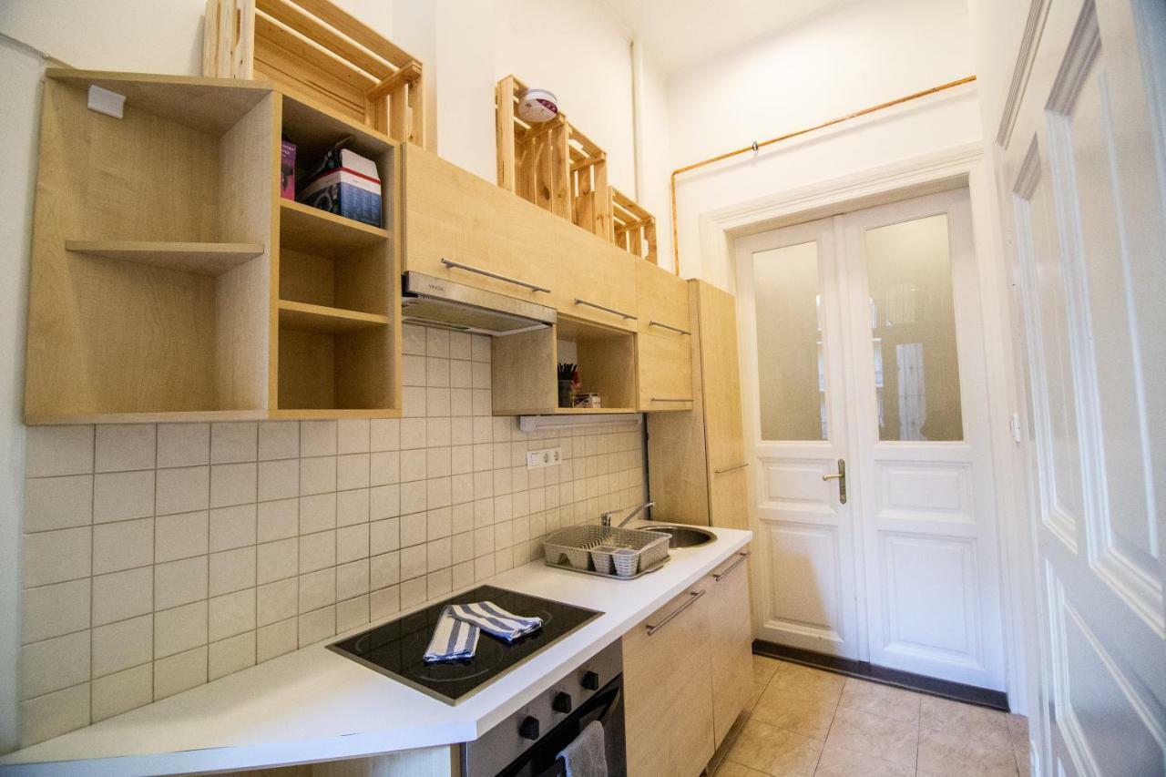 Cheerful And Cozy 2 Bedrooms 2 Bathrooms Apartment With Top Location Budapest Exterior foto
